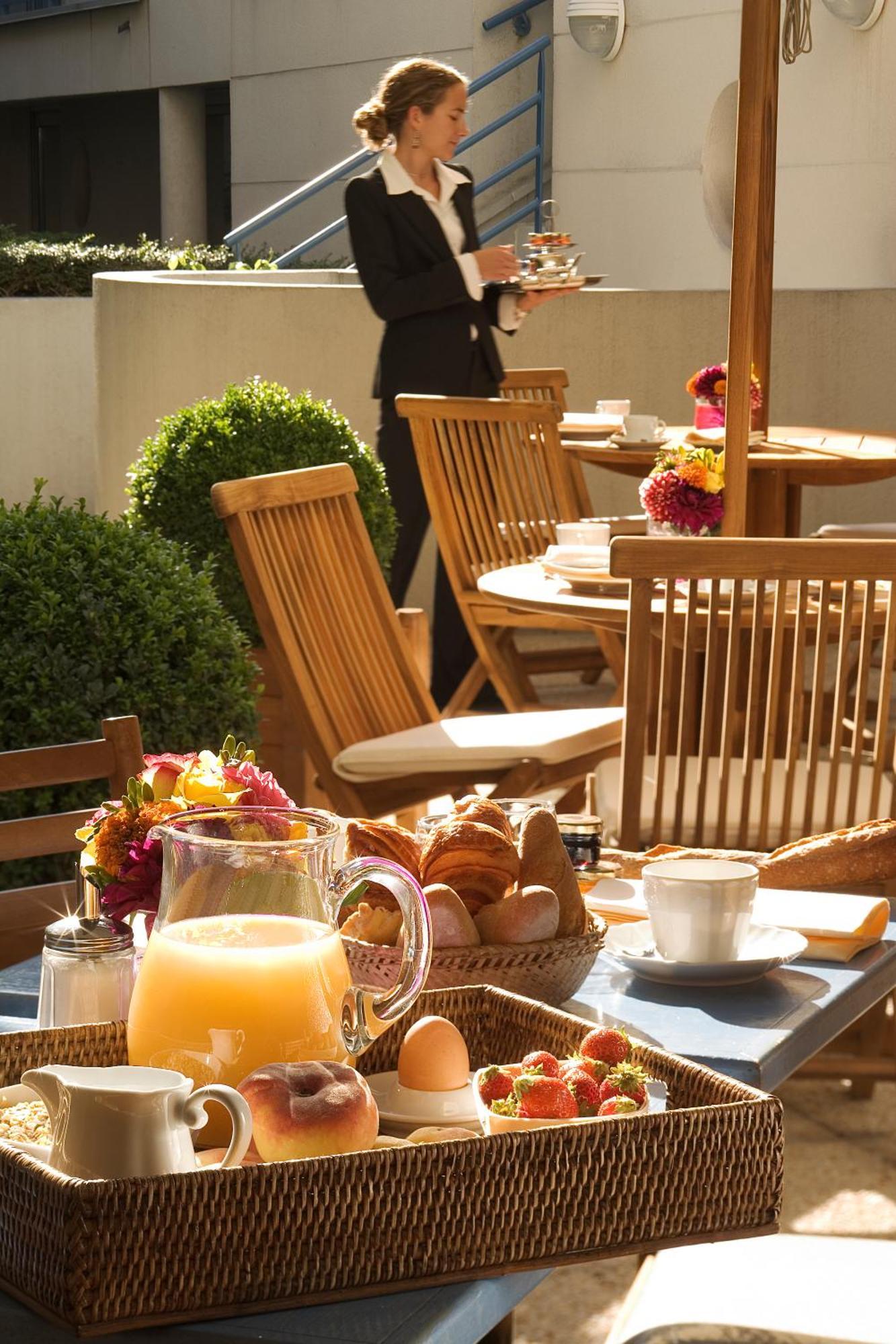 Hotel Jardins Eiffel Parigi