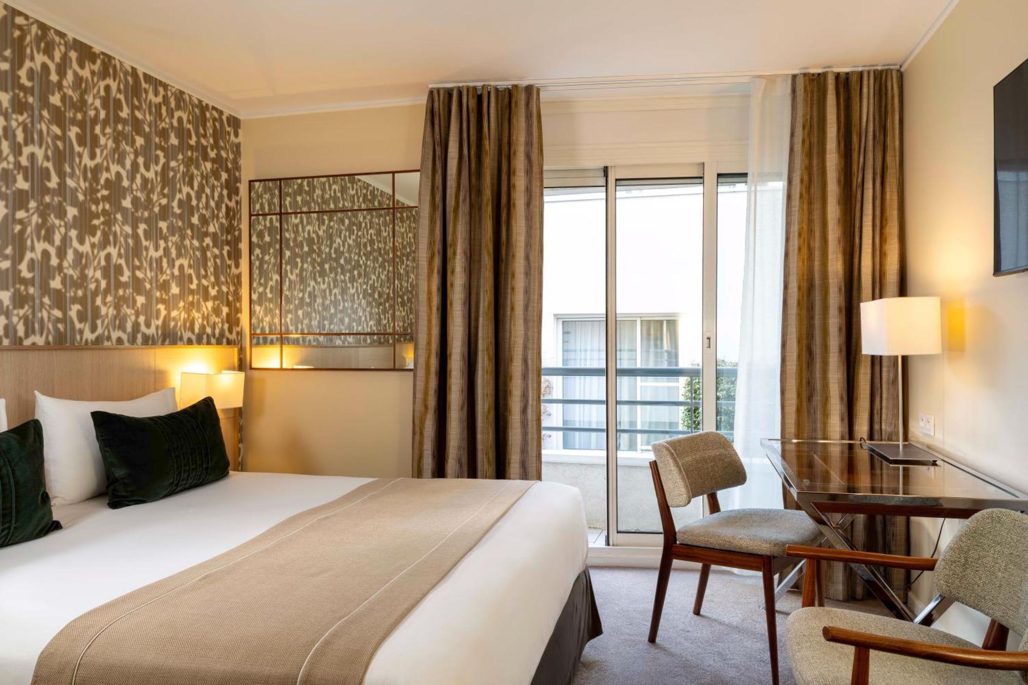 Jardins Eiffel Hotel Paris