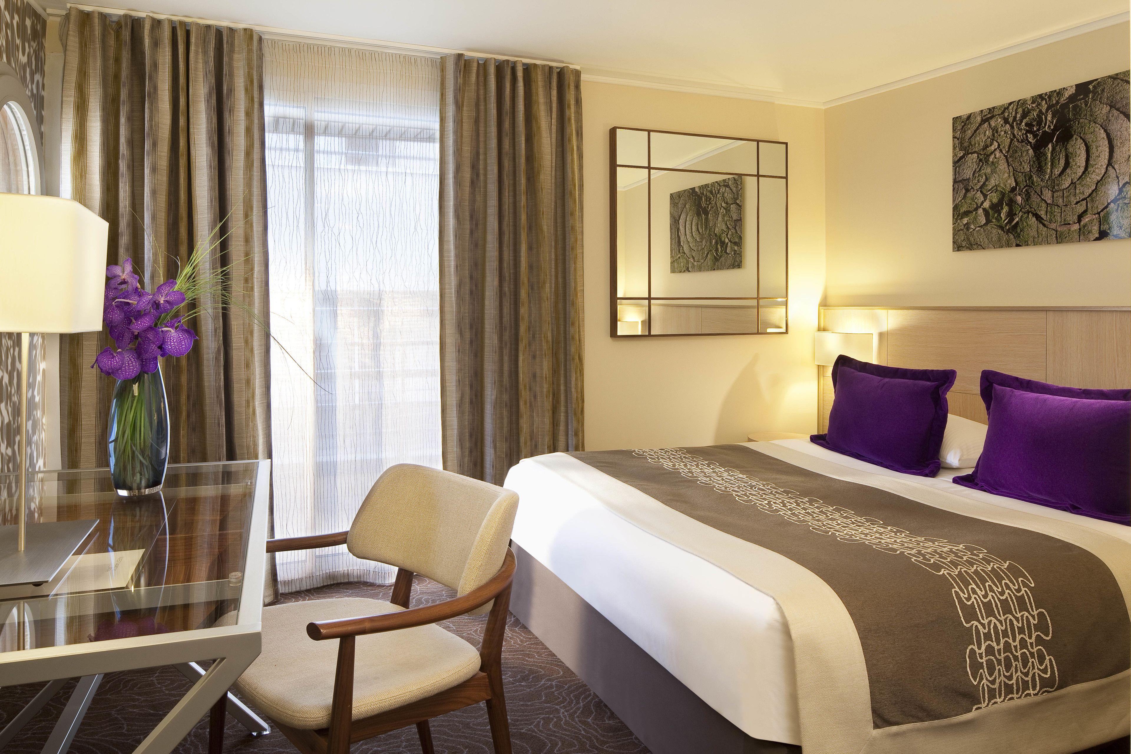 Hotel Jardins Eiffel 3*